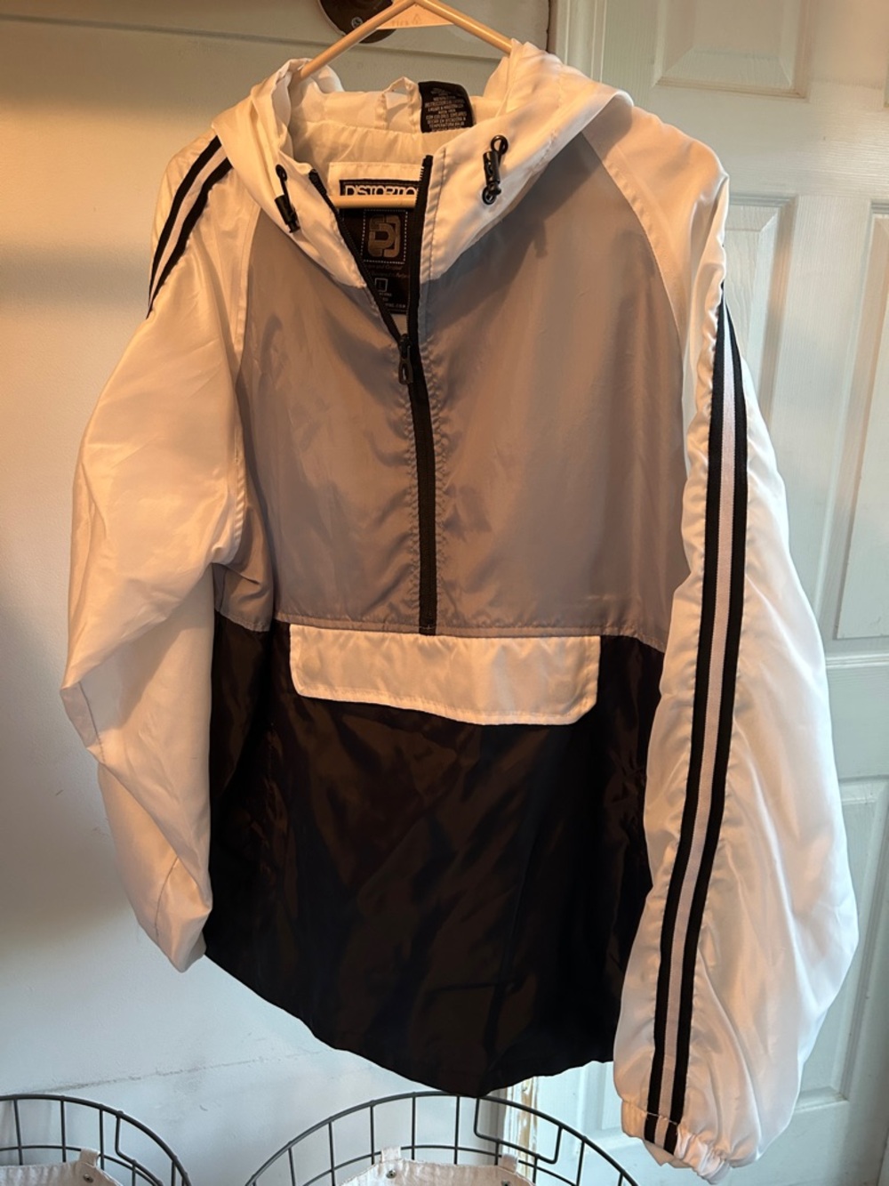 Men's White & Gray Windbreaker Pullover Jacket